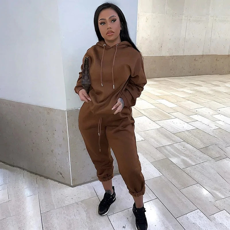 Women's Crop Top Hoodie and Sweatpants Set